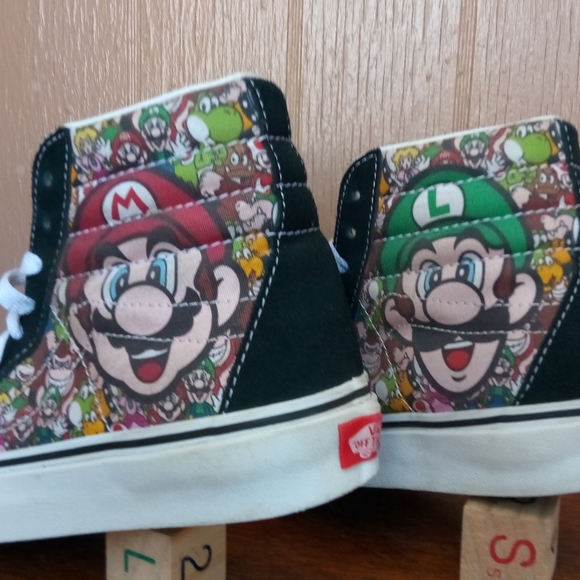 Vans x Nintendo SK8-Hi Super Mario Brothers - Picture 7 of 8